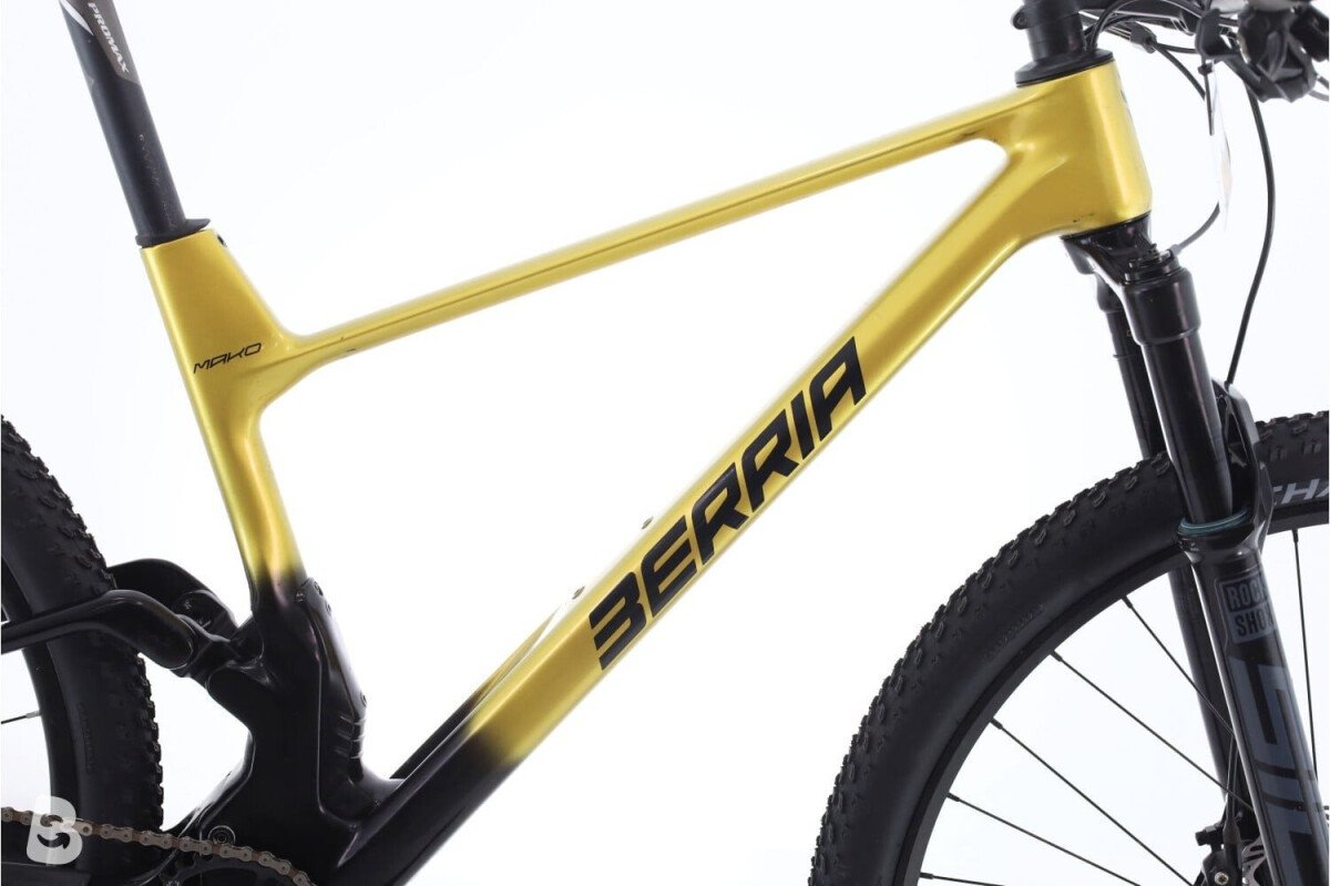 Berria Mako X01 2024