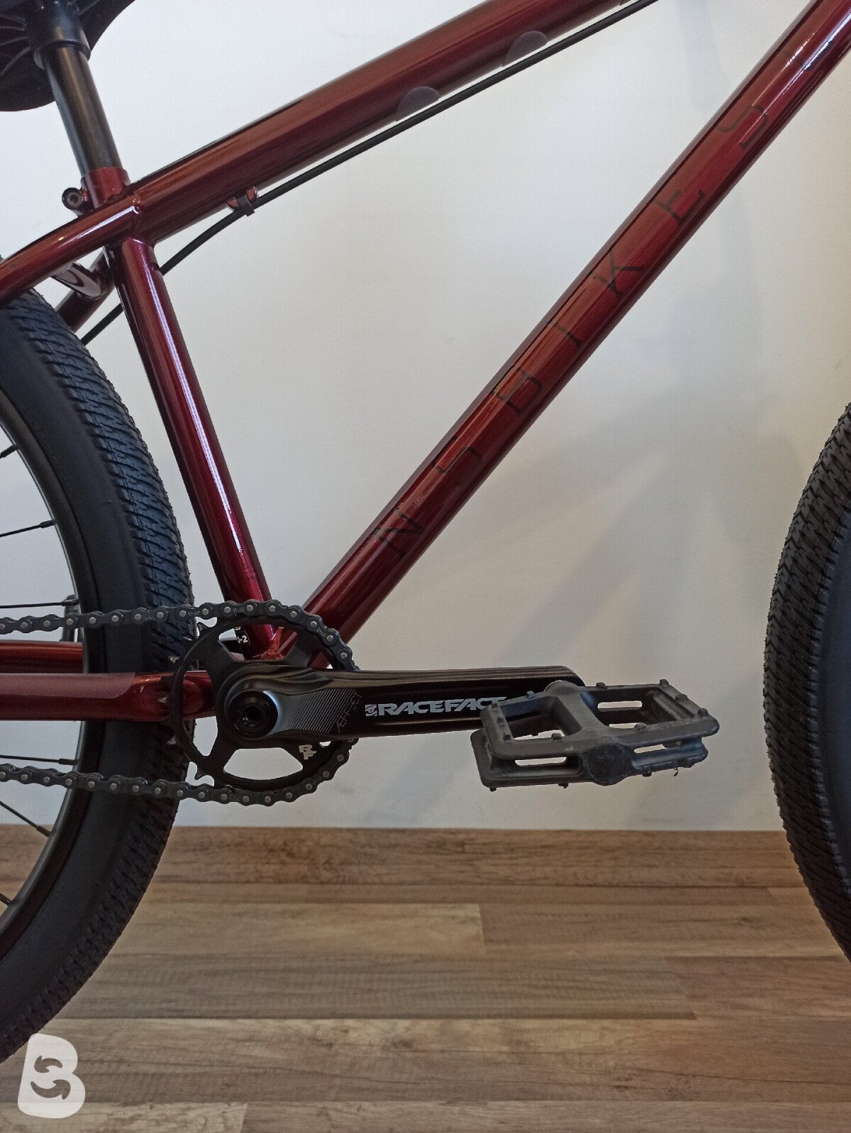NS Bikes Metropolis 1 2021