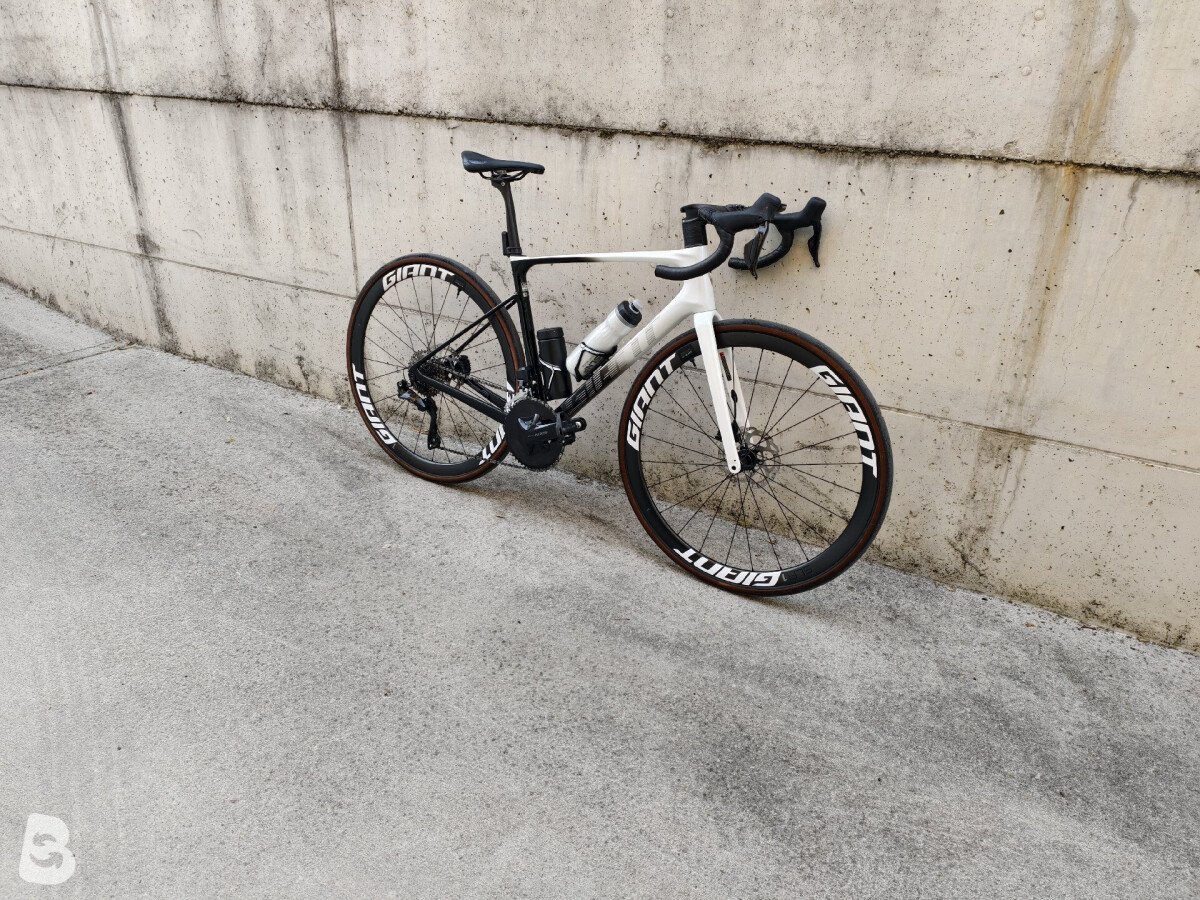 Giant Defy Advanced Pro 1 Di2 2024