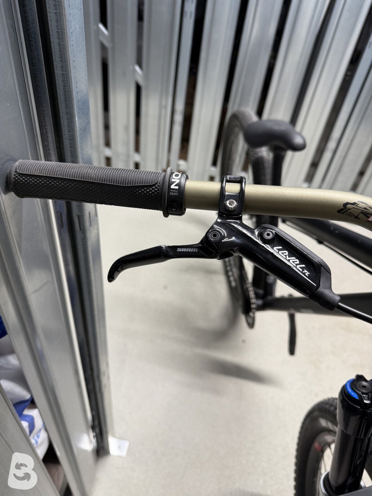 YT Industries DIRT LOVE 2021