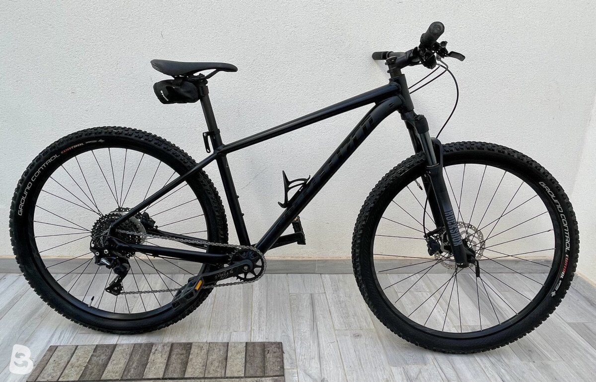 Specialized Rockhopper Elite 2021