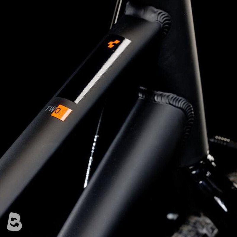 Cube Numove 200 black´n´orange 2025