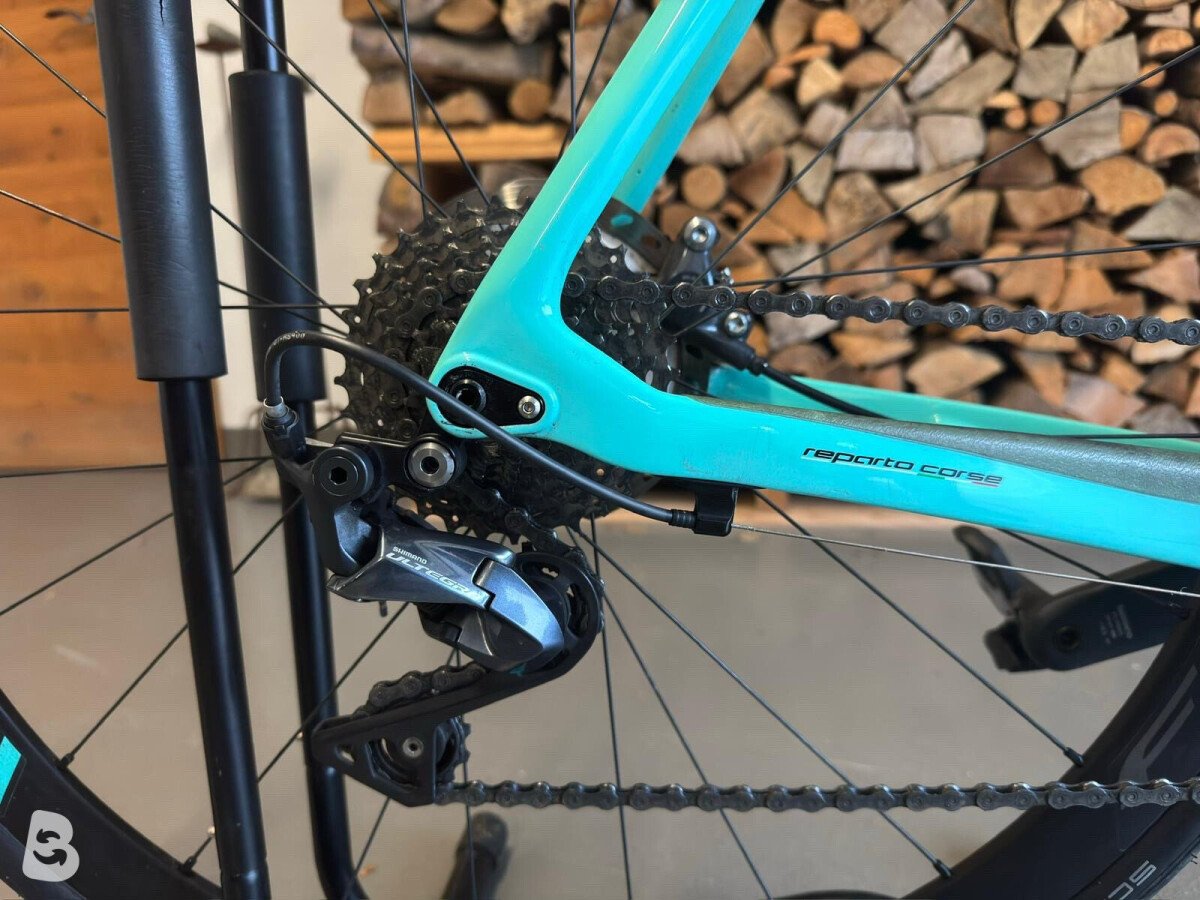 Bianchi Oltre XR3 Disc Ultegra 2021