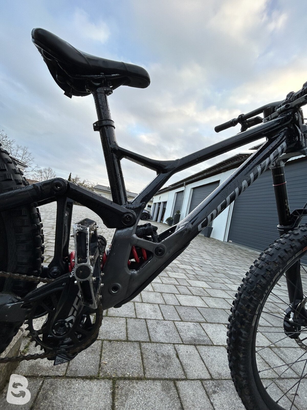 Specialized Demo Expert 2021