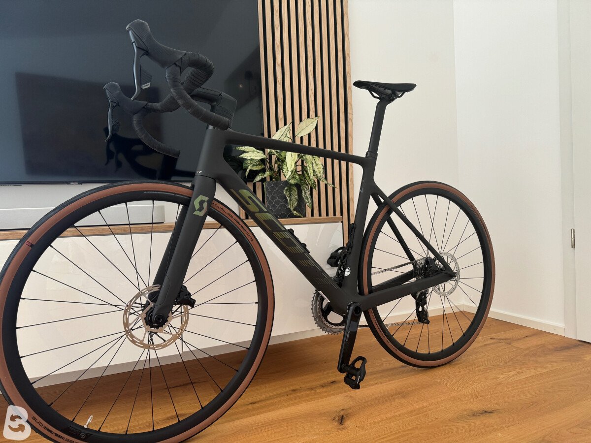 Scott Addict RC 30 2023