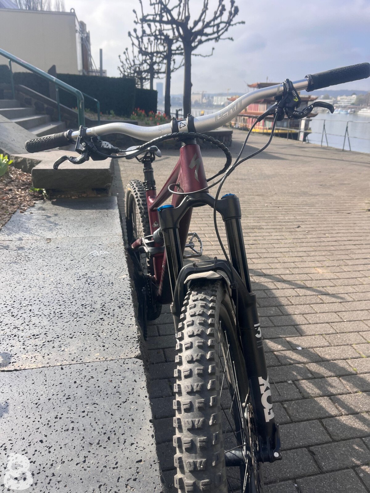 Specialized Status 160 2021