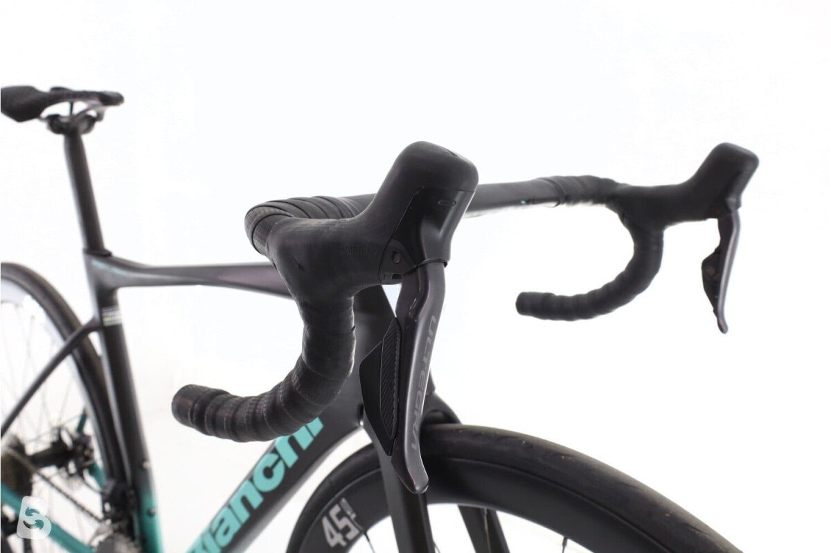 Bianchi Specialissima Di2 12V 2025