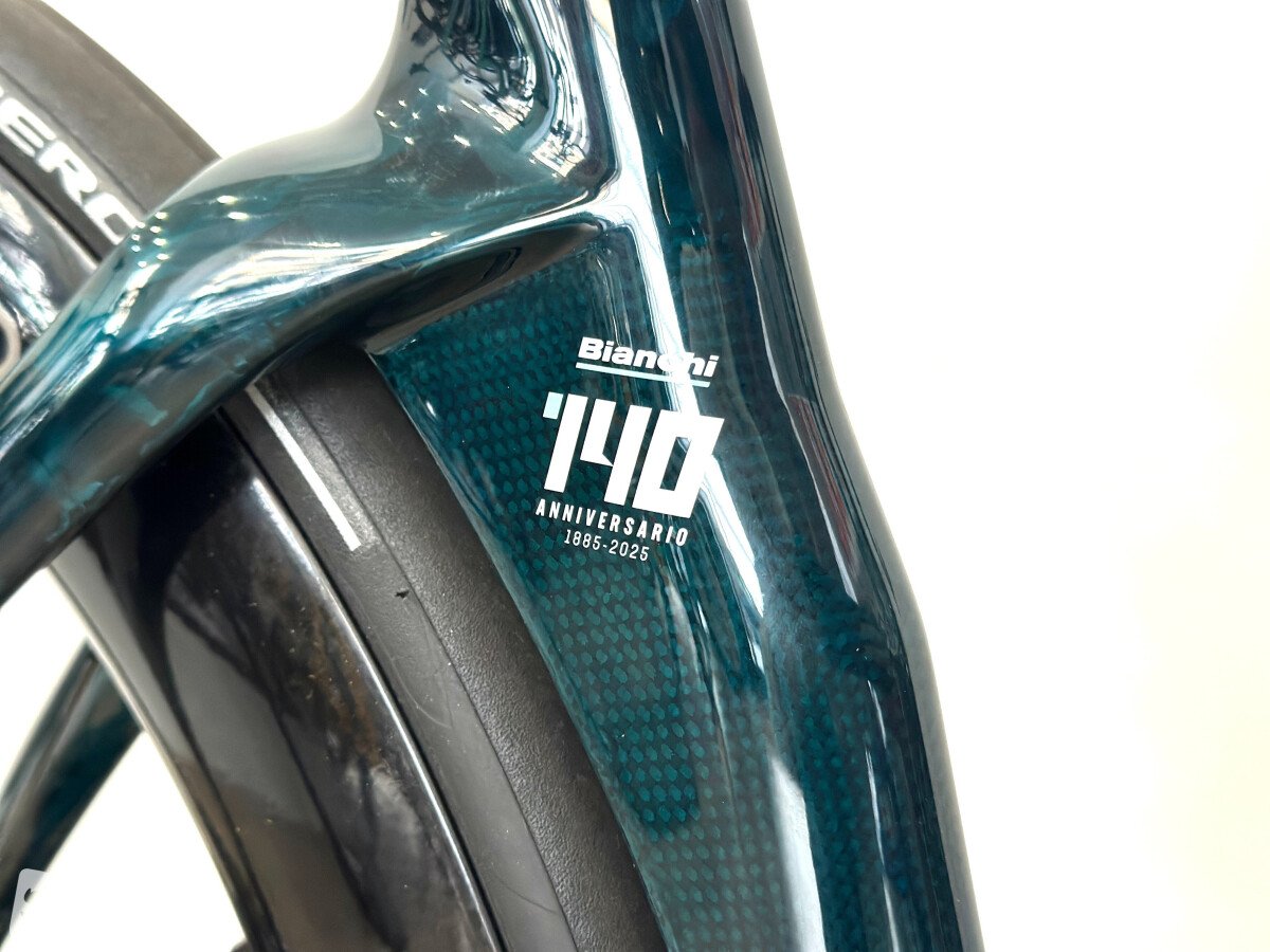 Bianchi OLTRE RC 140th 2025