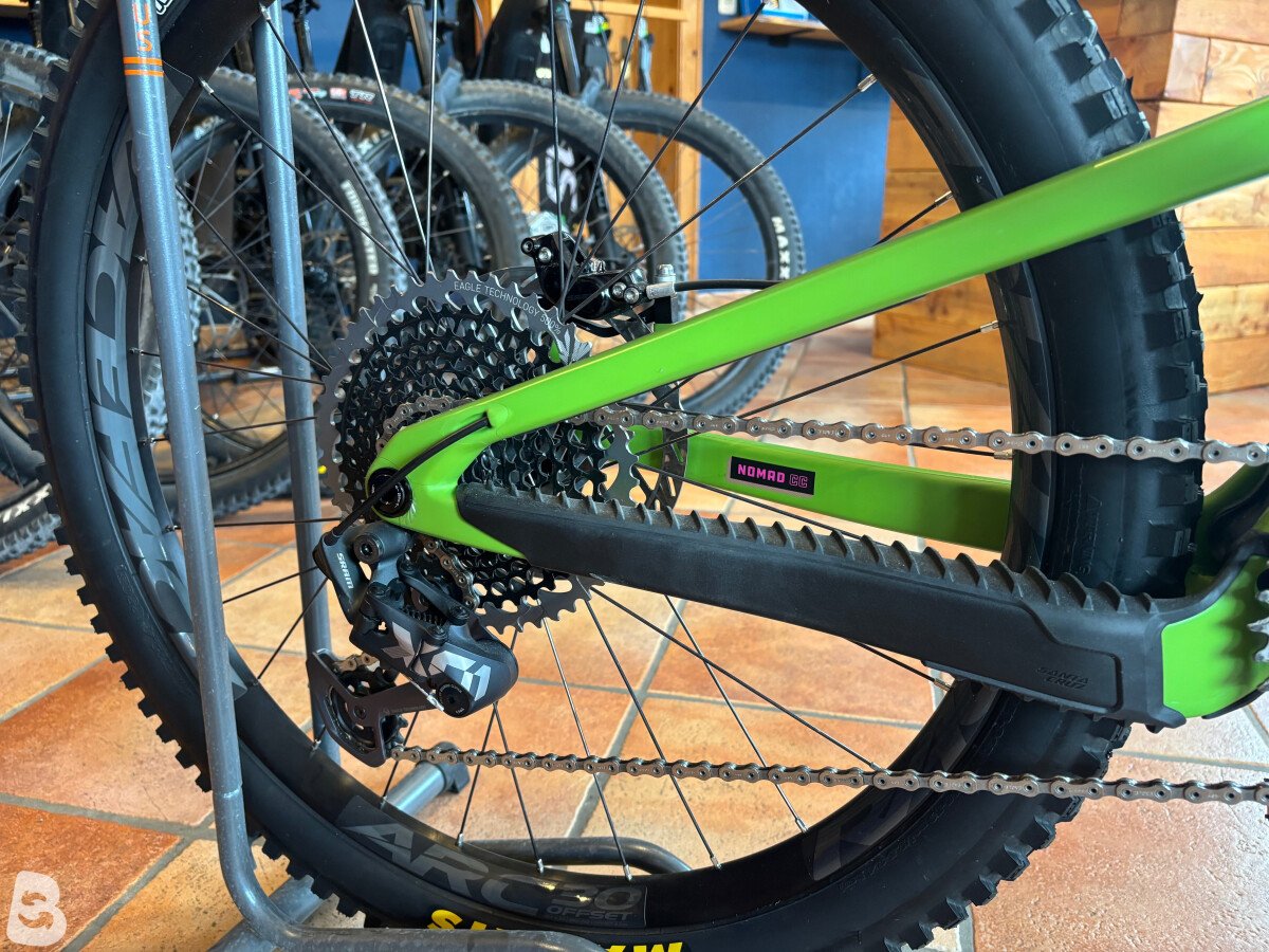 Santa Cruz Nomad X01 2021