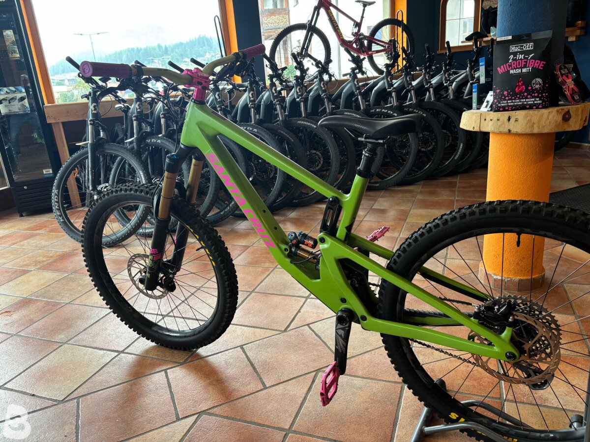 Santa Cruz Nomad X01 2021