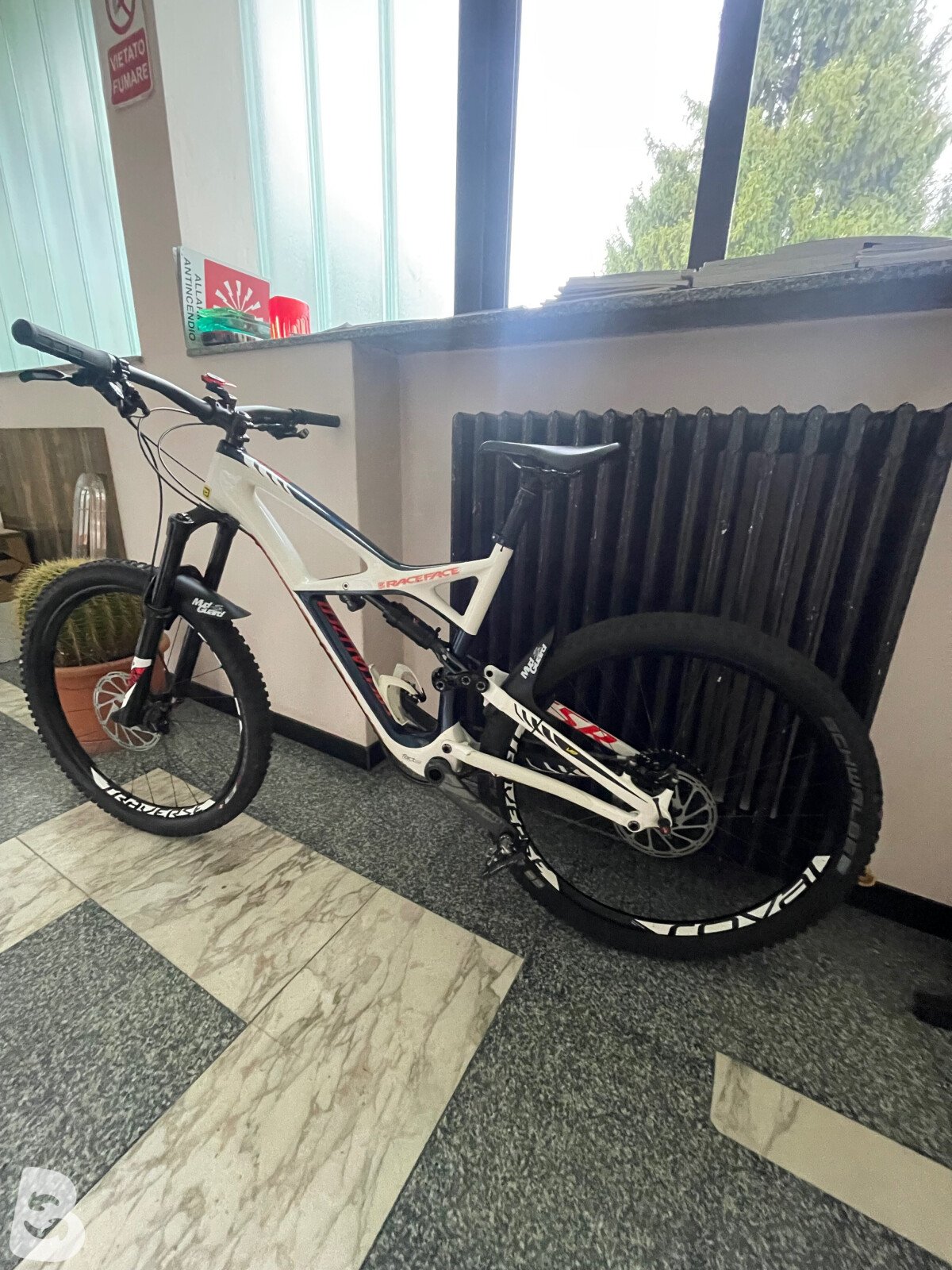 Specialized Enduro expert 2016