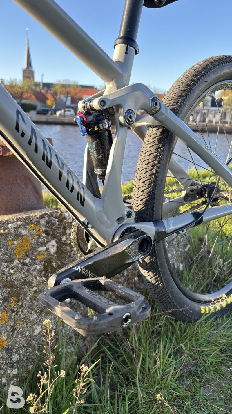 Canyon Stitched 720 2022