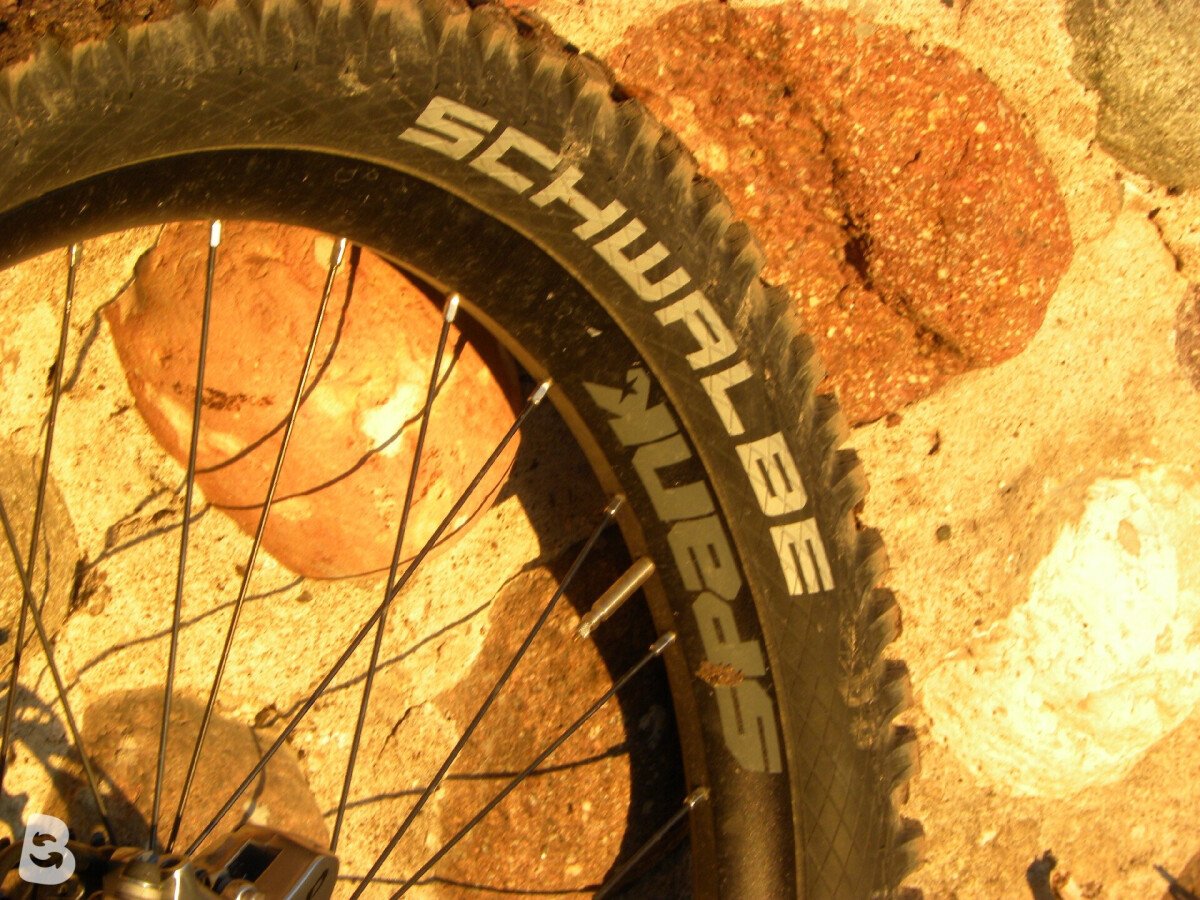 Commencal Clash 2025