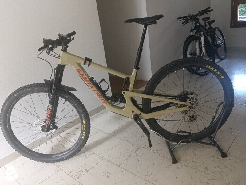 Santa Cruz Hightower Carbon CC X01 2021