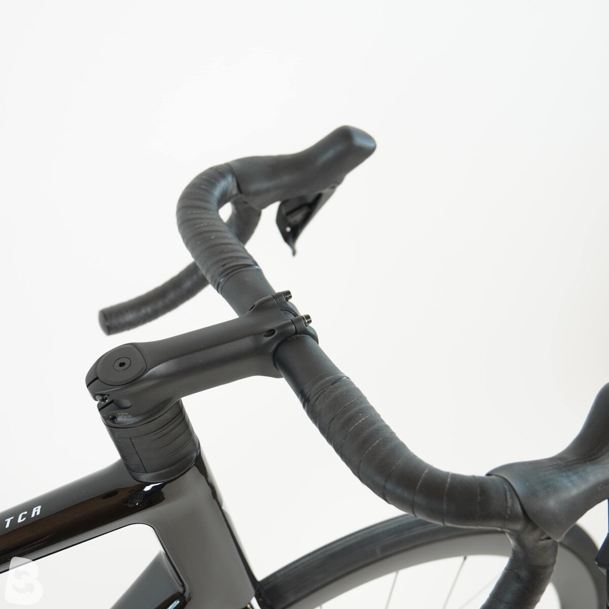 Giant TCR Advanced Pro 1 carbon Ausstellungsrad 2024