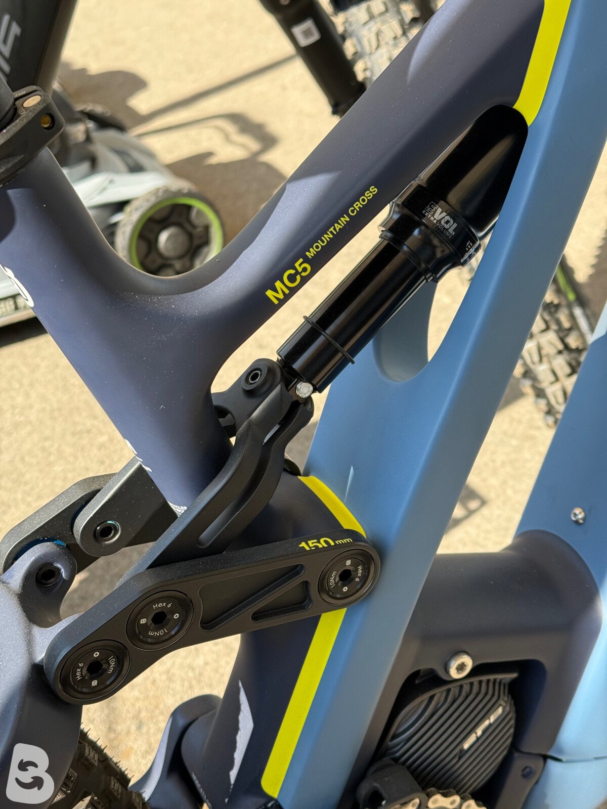 Husqvarna Mountain Cross MC5 2023