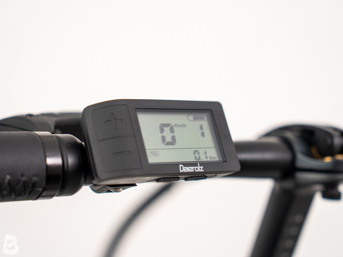 Deluxe DAEROLZ VIKA 2026