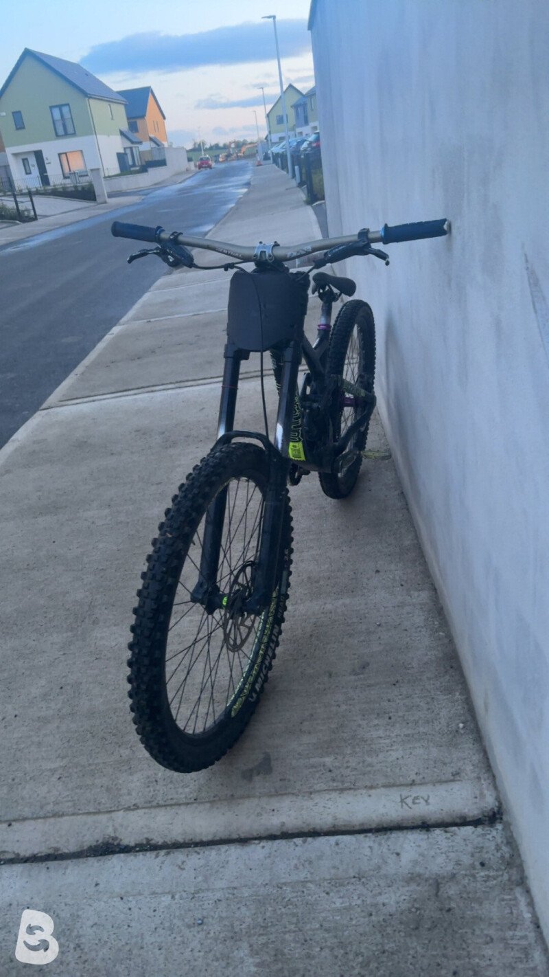 Commencal supreme v3 2015