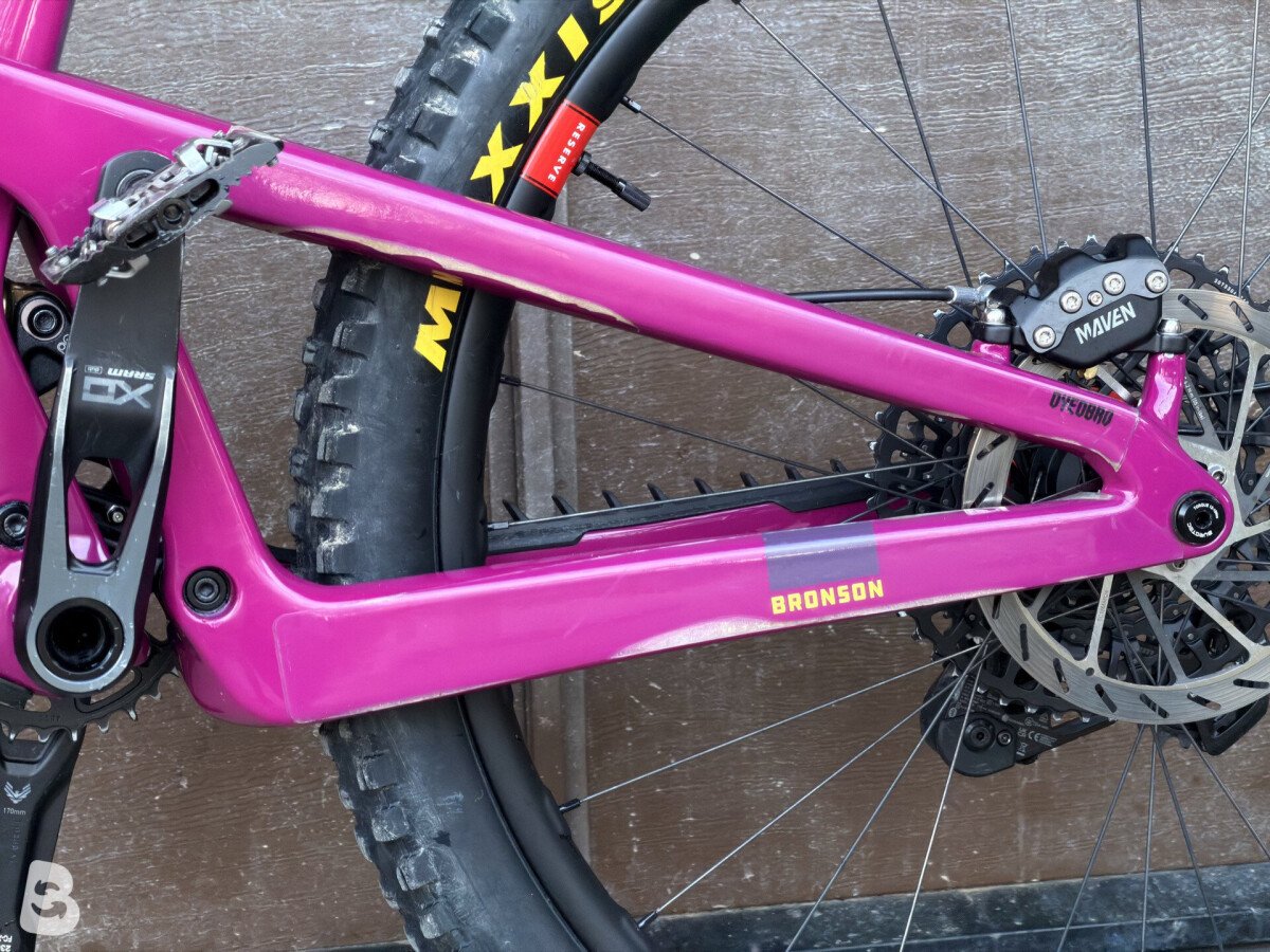 Santa Cruz Bronson Cc X0 AXS 2025