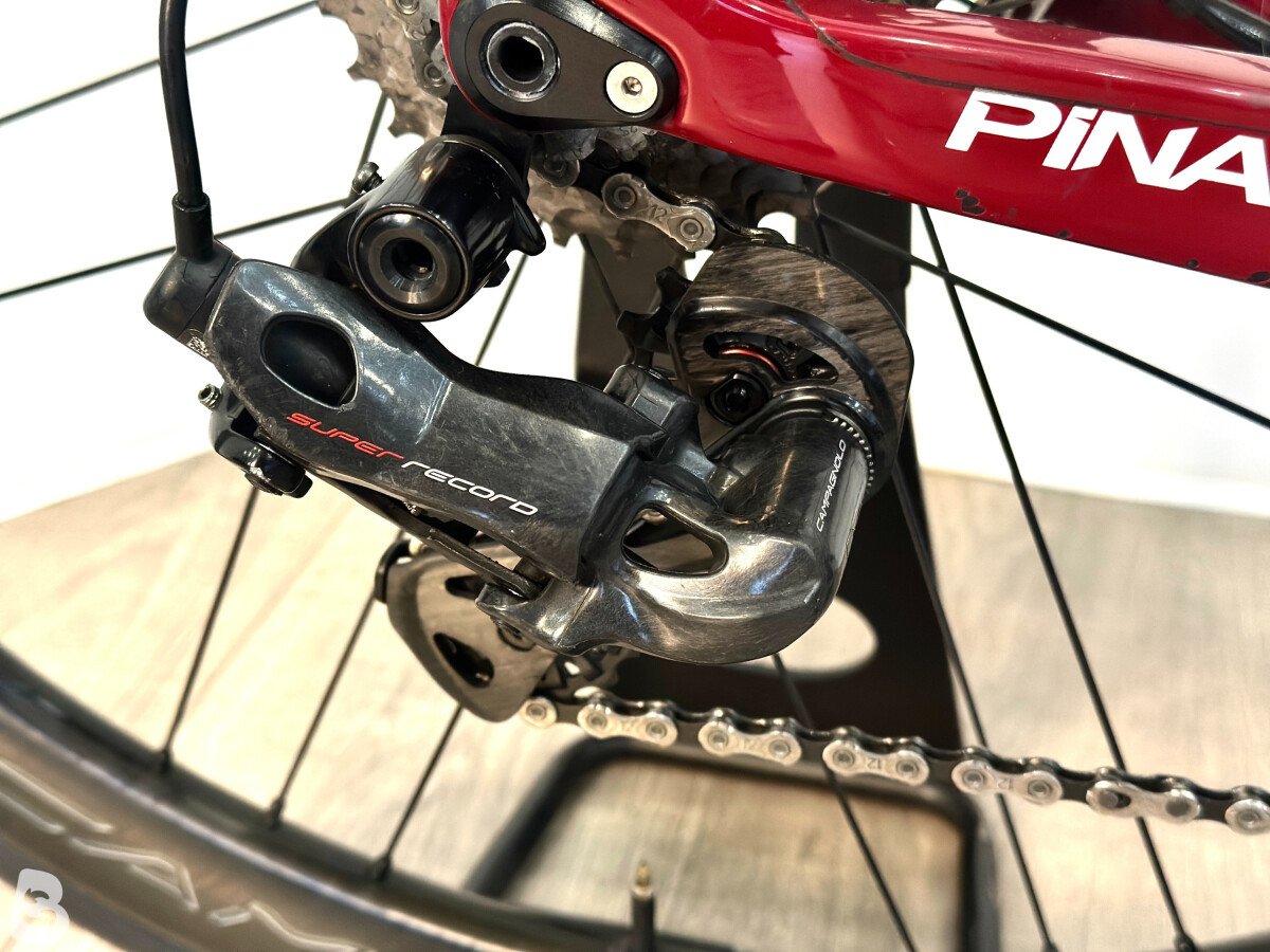 Pinarello DOGMA F12 INEOS 2021