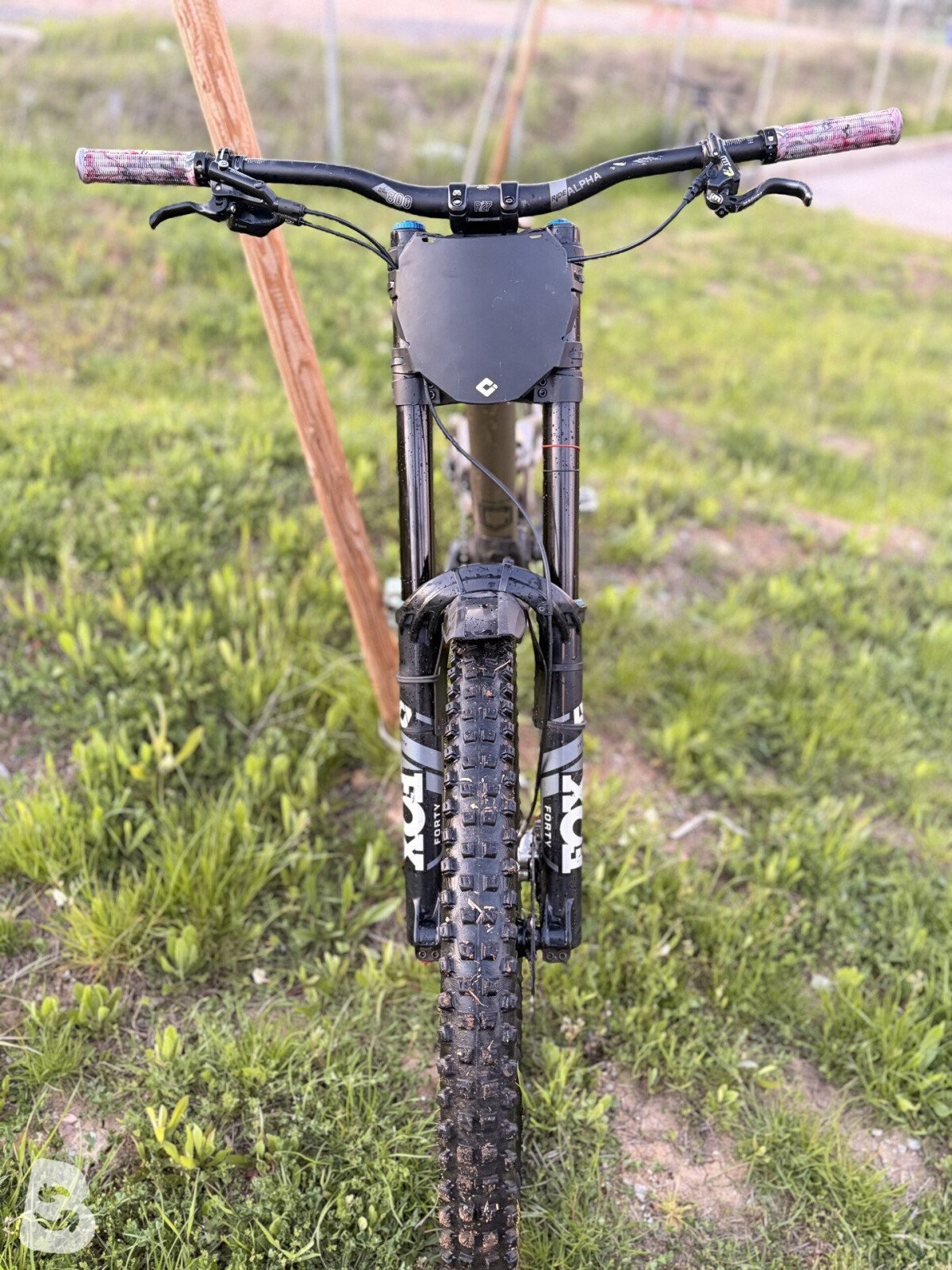 Commencal Supreme 2023