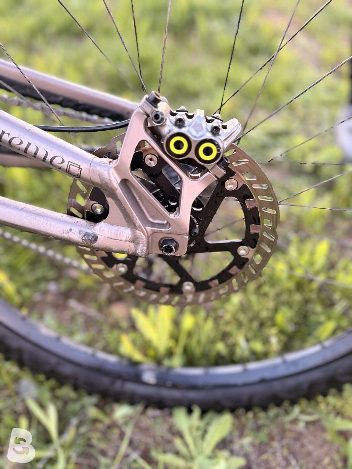 Commencal Supreme 2023