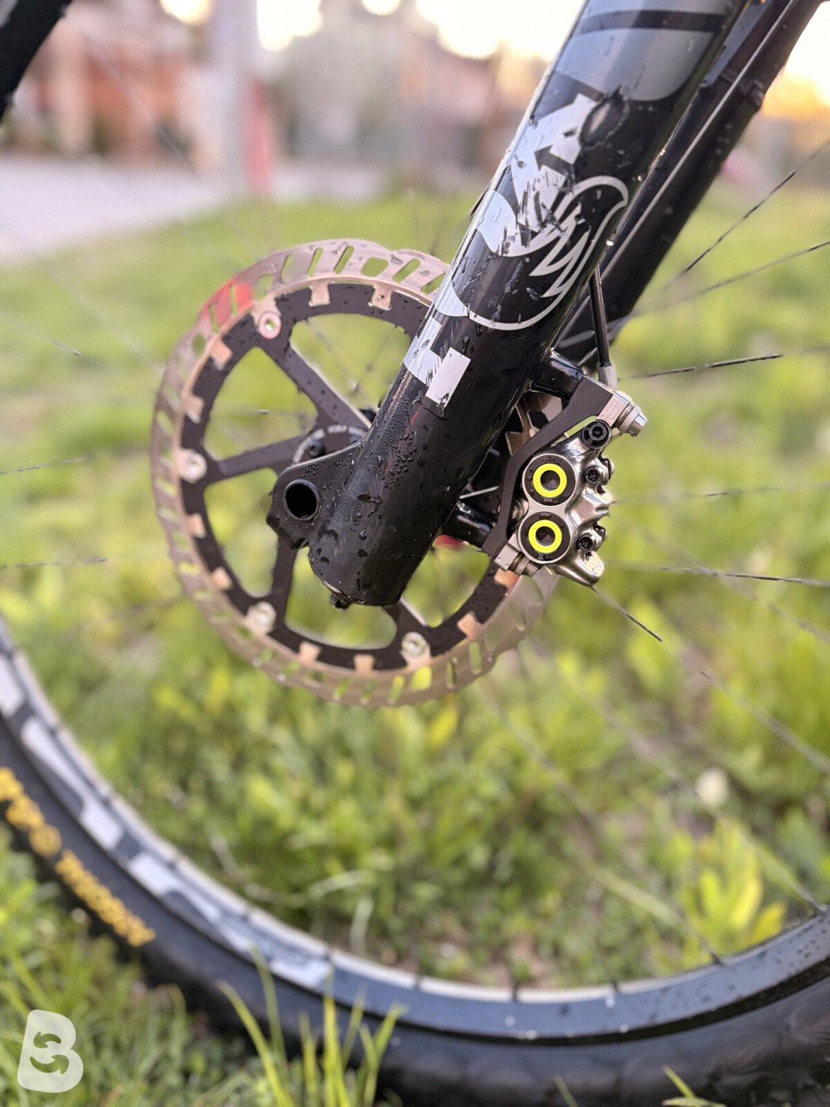 Commencal Supreme 2023