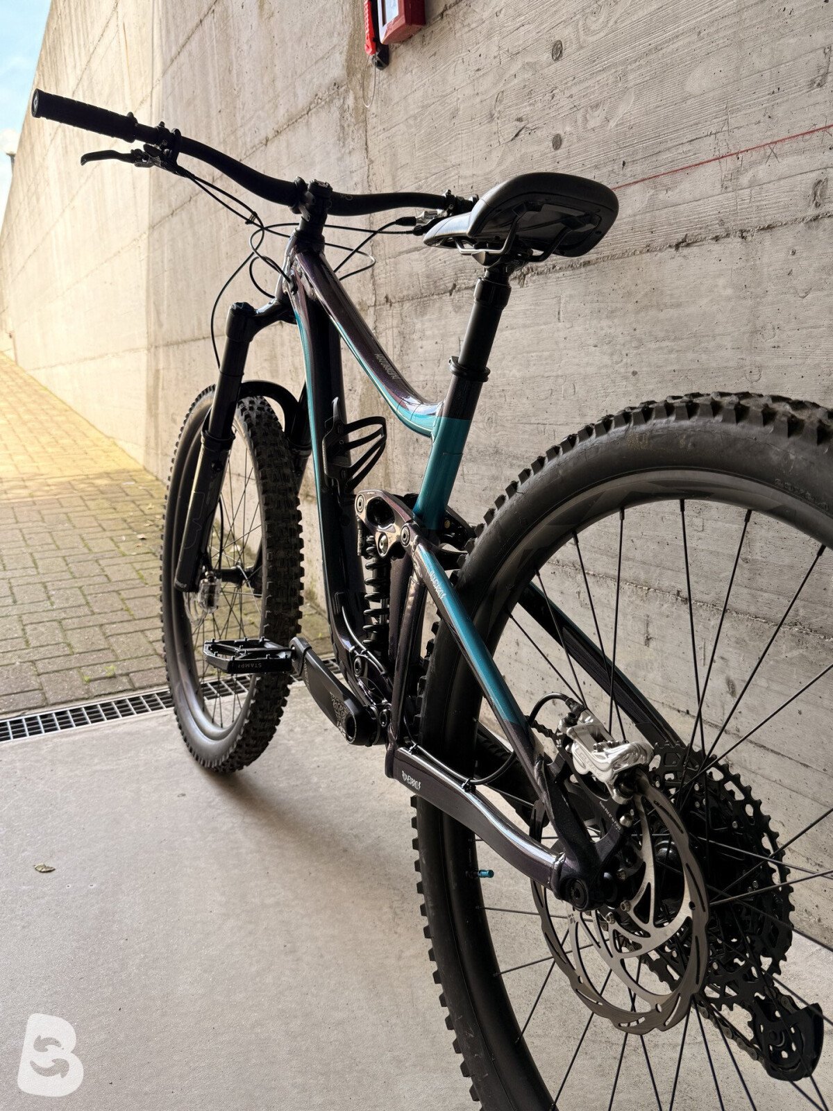 Giant Reign SX 2022