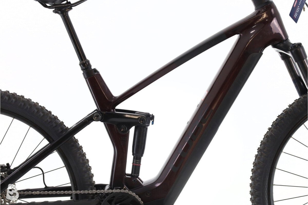 Cube Stereo Hybrid Race XT 2023