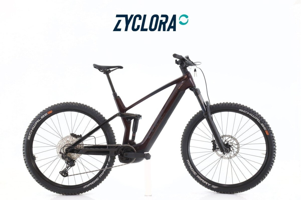 Cube Stereo Hybrid Race XT 2023