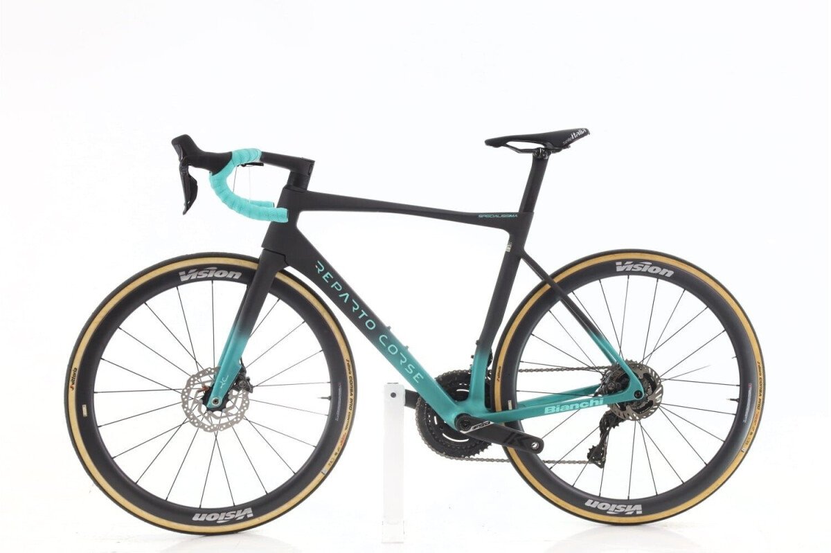 Bianchi Specialissima Di2 12V 2025