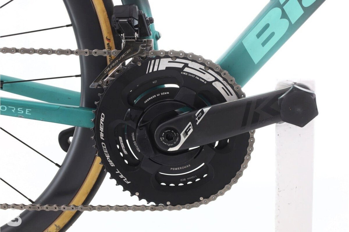 Bianchi Specialissima Di2 12V 2025