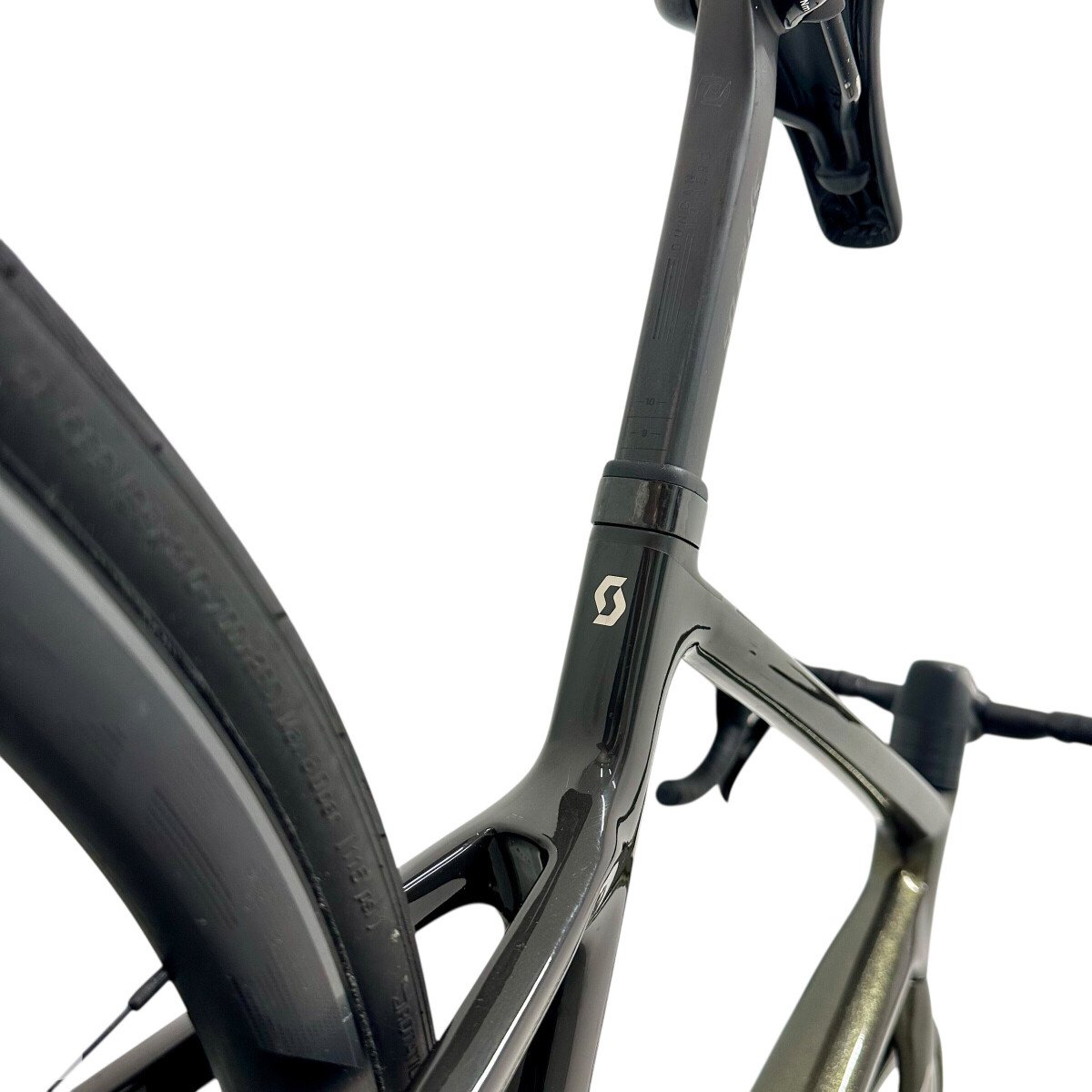 Scott Addict RC 40 Shimano 105 Di2 2024