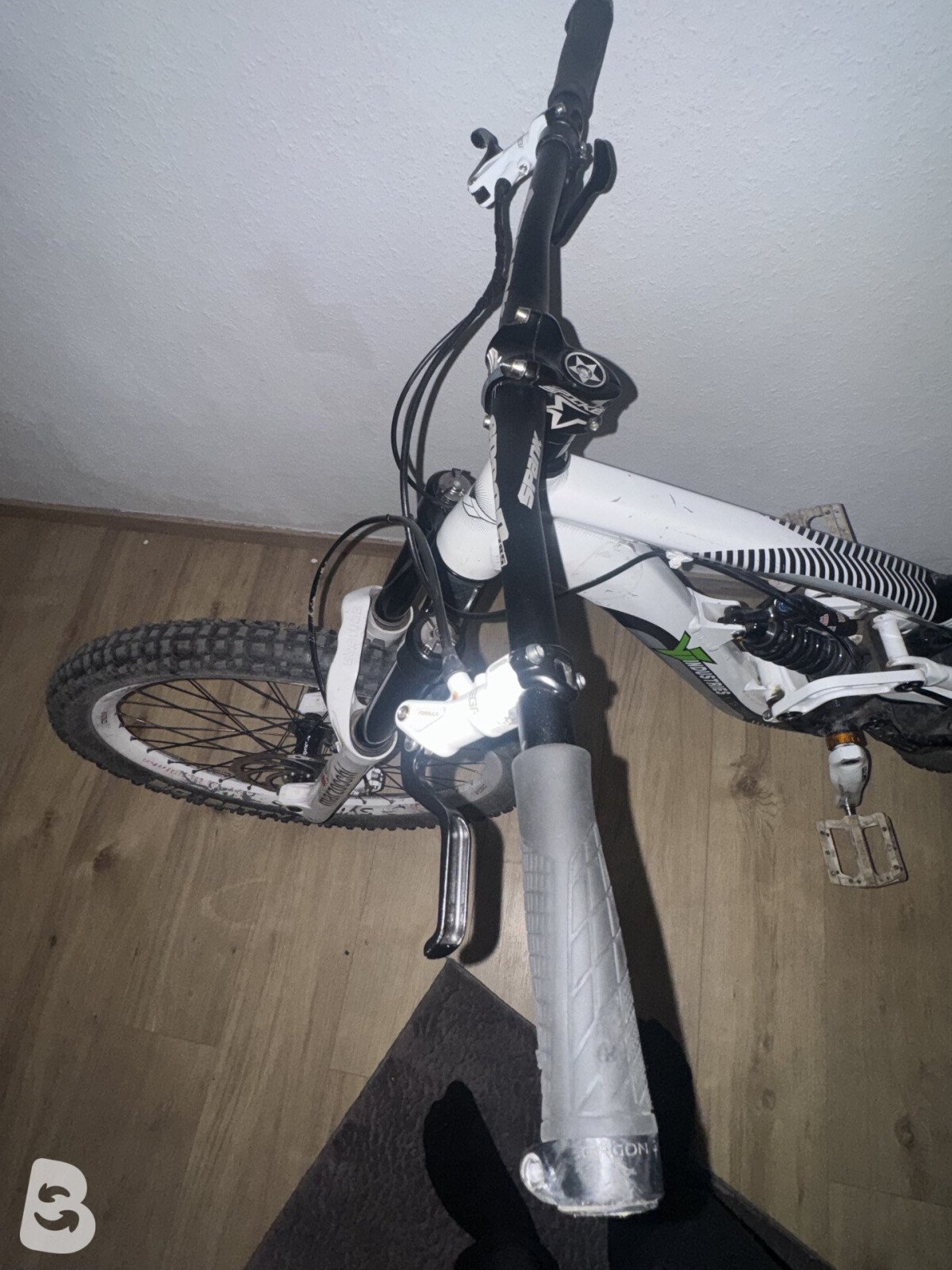 YT Industries Tues 2011