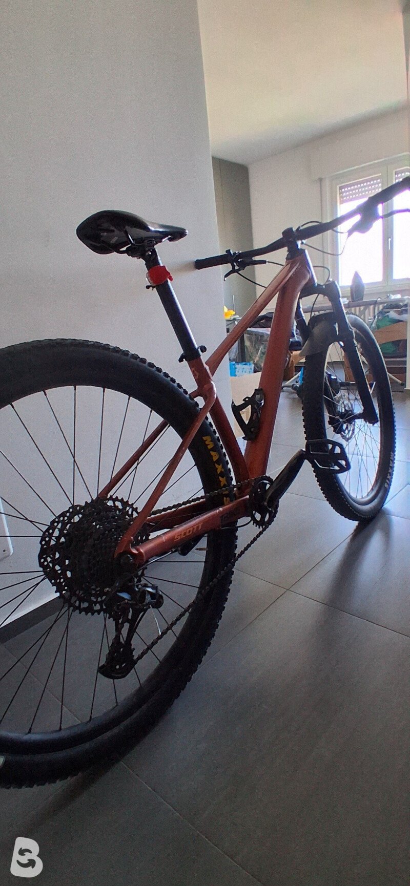 Scott contessa scale 940 2025