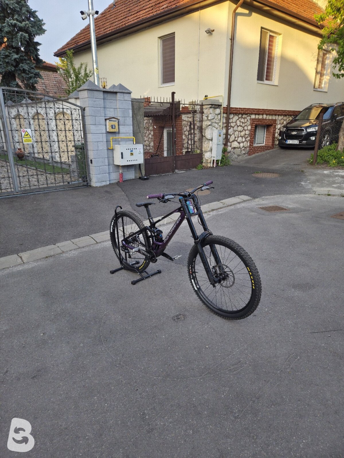 Mondraker Summum R 2024
