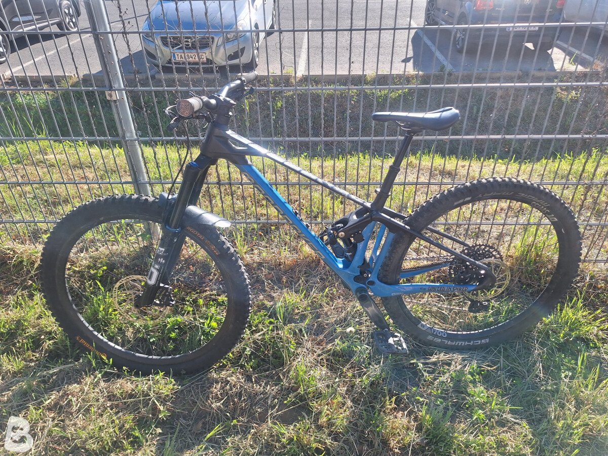 Mondraker Foxy Carbon RR 2021