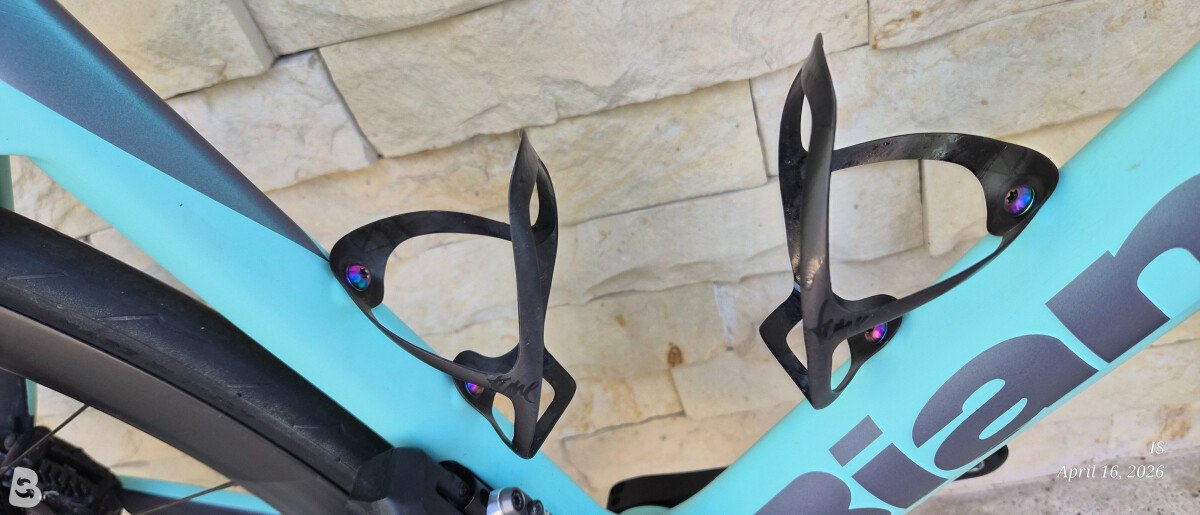 Bianchi Oltre Race 2024