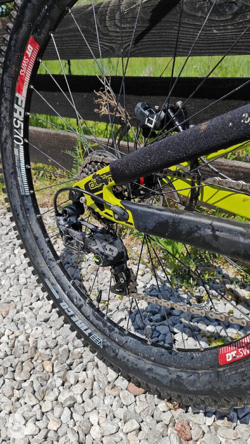 Pivot Phoenix Carbon