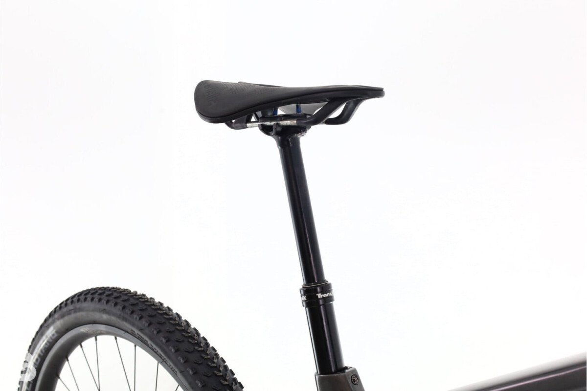 Berria Mako Hybrid 6 XT 2024