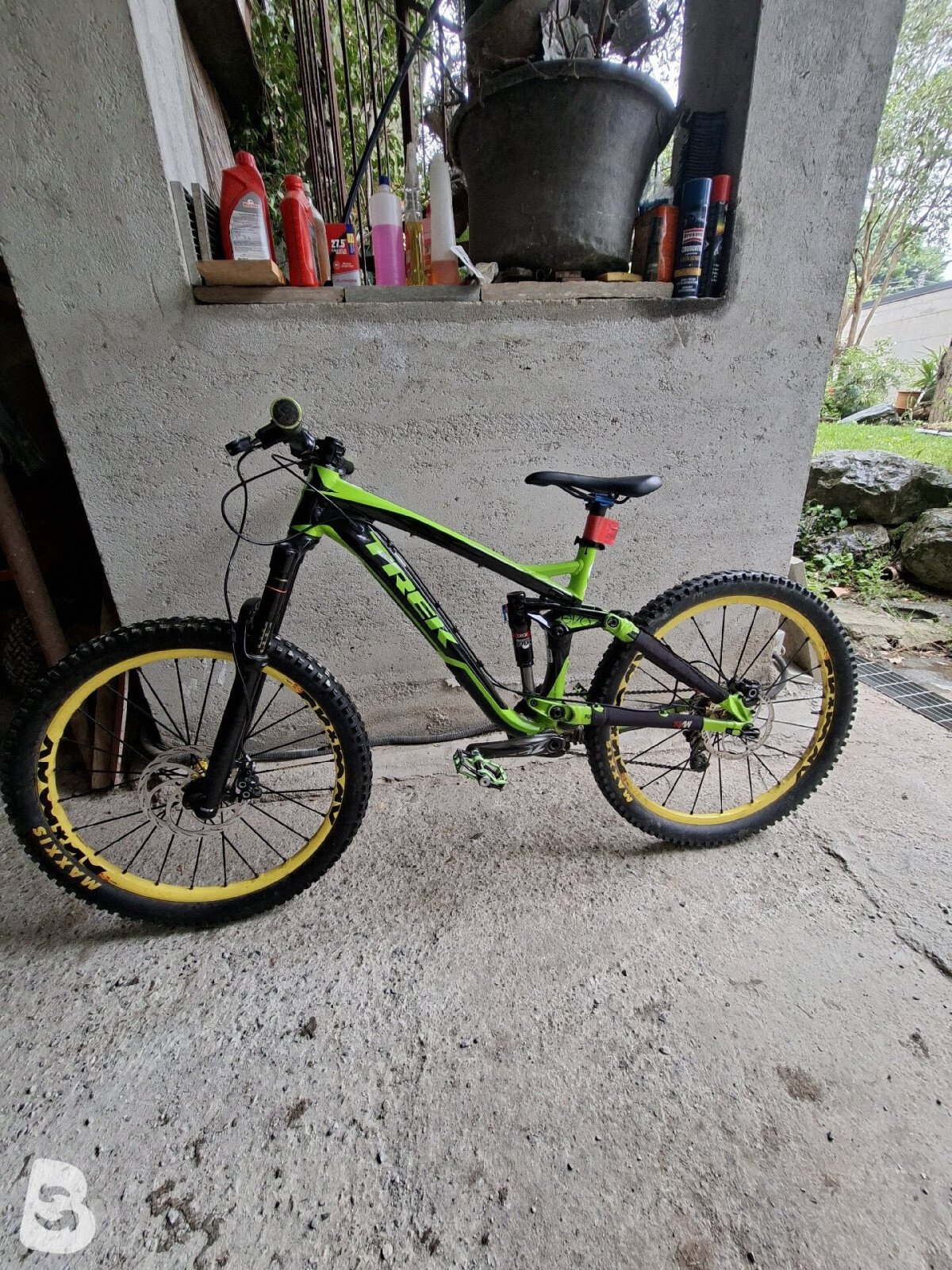 Trek Slash 2012