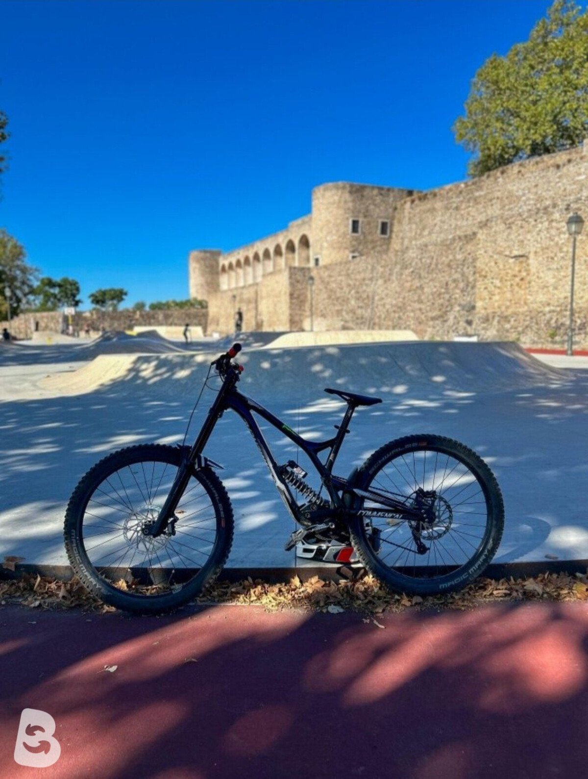 Commencal V4.2 2017