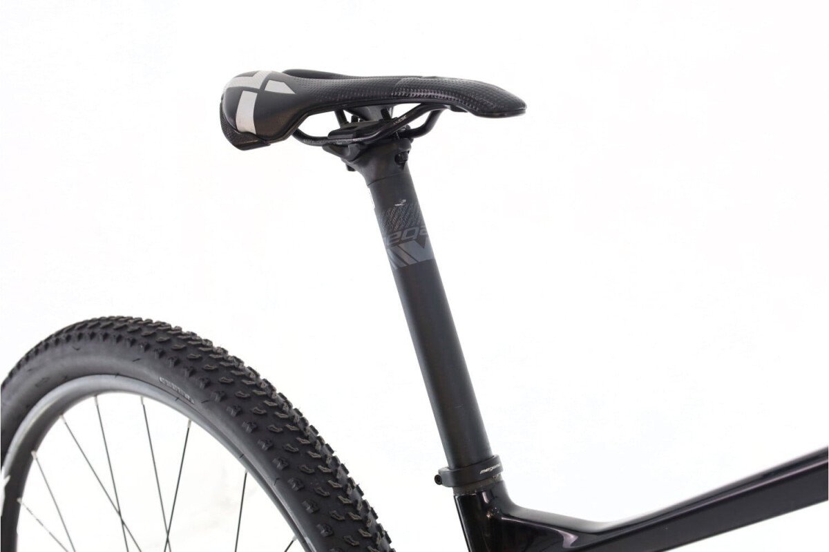 Megamo Track GX 2025