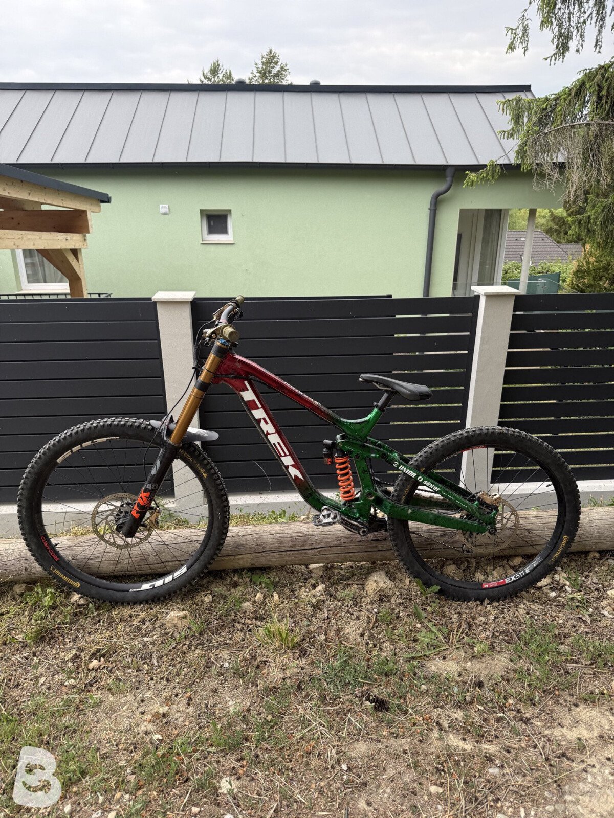 Trek Session AL 2023