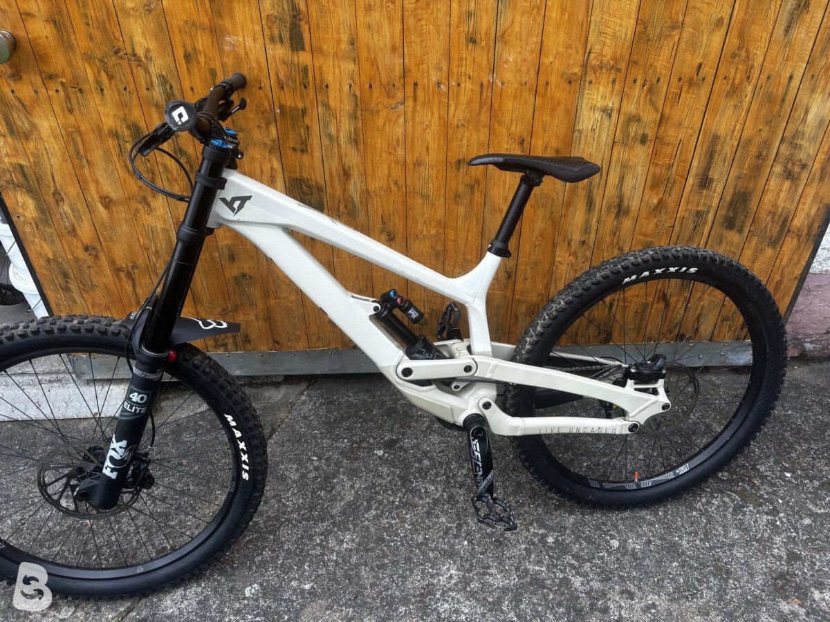 YT Industries Tues Comp 2020