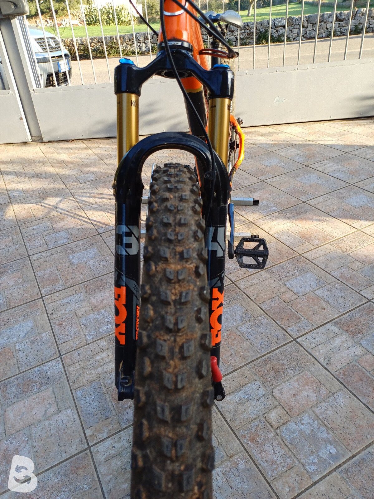 Orange Clockwork Evo S 2023