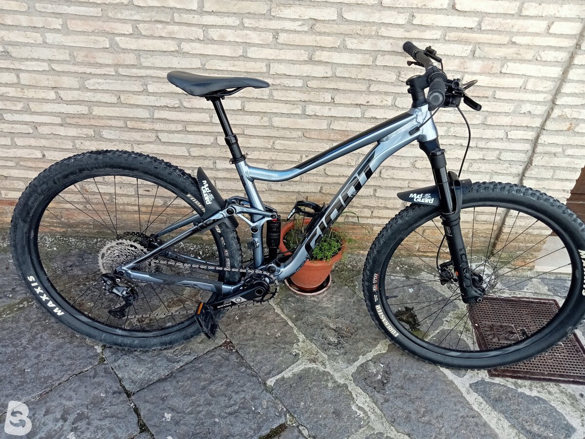 Giant stance 2 2022
