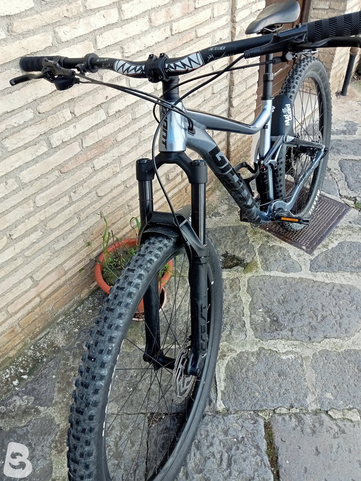 Giant stance 2 2022
