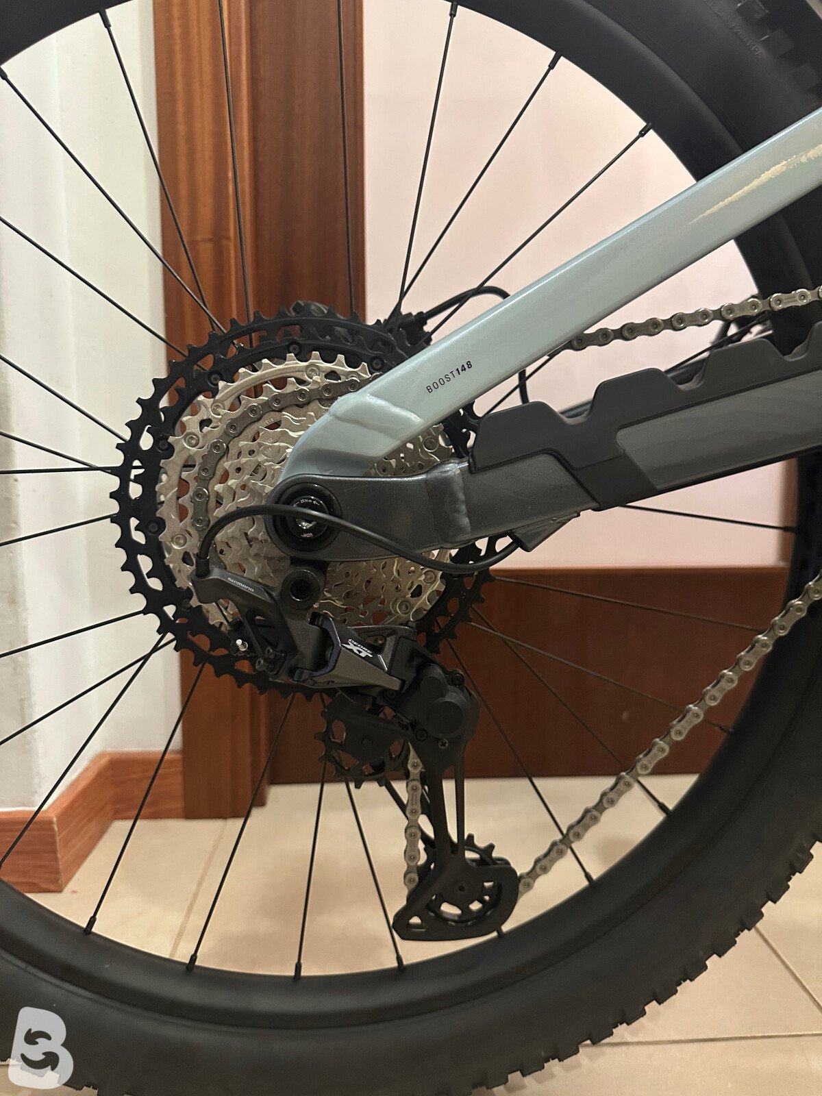 Trek Slash 8 2025