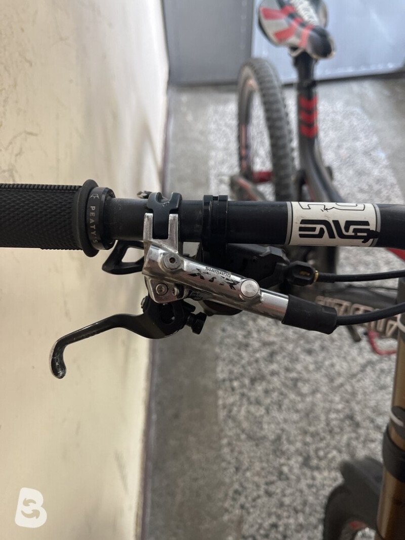 Santa Cruz V10 2015